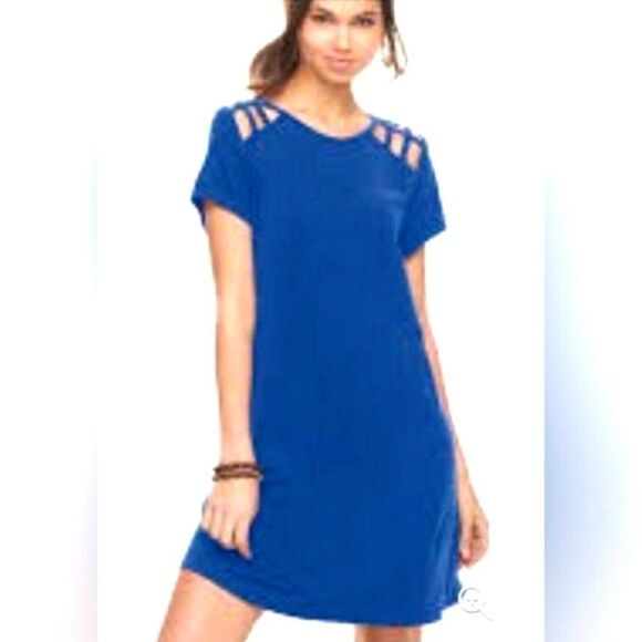 Speechless Women’s Size XSmall Cut Out Sleeve Swing blue Dress  New with Tags - Picture 1 of 6